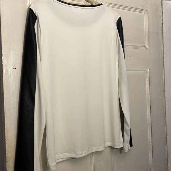 Calvin Klein faux leather long sleeve top size Small NWOT - Picture 3 of 6